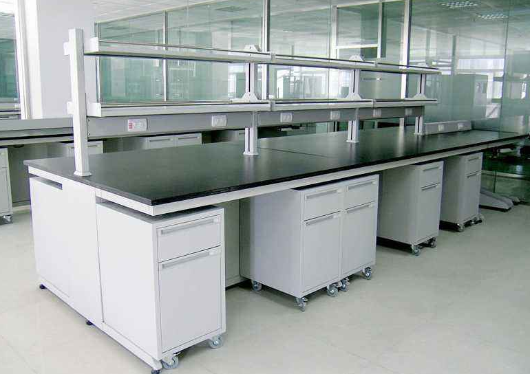 實驗臺質量和材質有關系嗎？